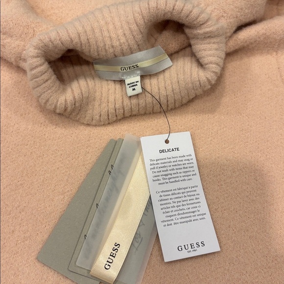 Guess Blush Pink Mock Neck Sweater – Size M - Picture 9 of 9